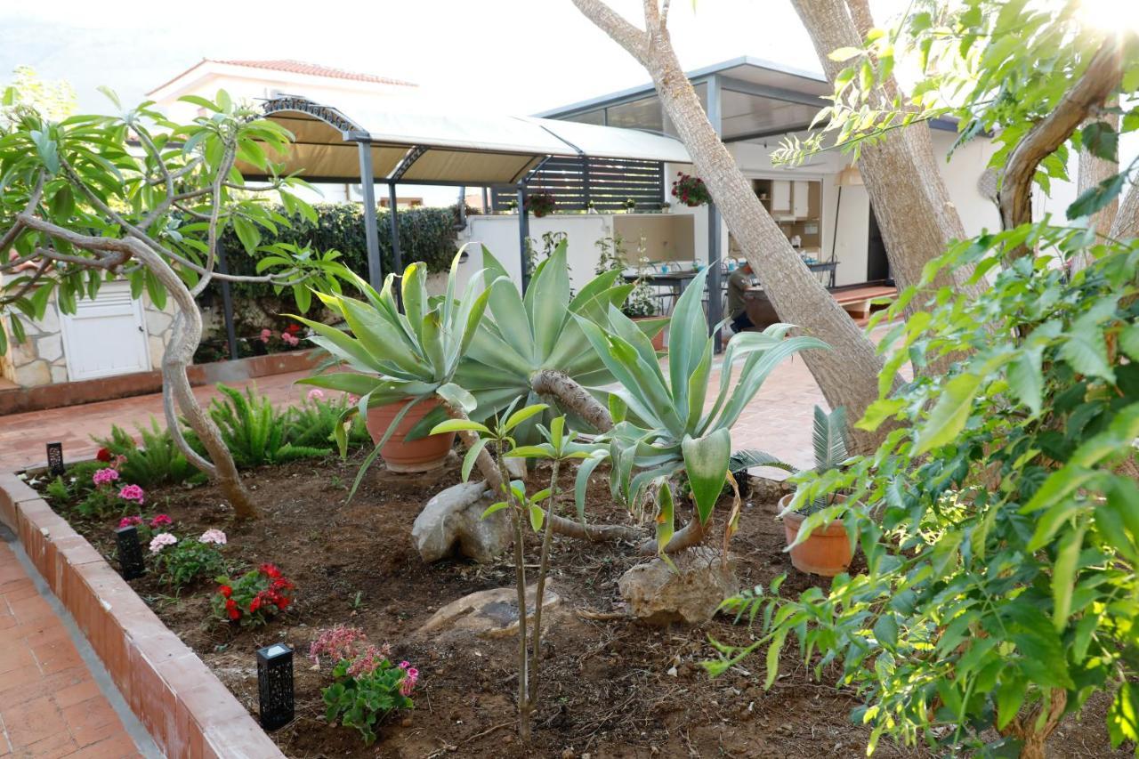 Airport Sicily Home Palermo Carini Exterior photo